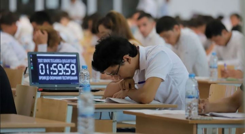 Image of 'The average score for admission to higher education institutions increased from 69.8 to 78 points.'