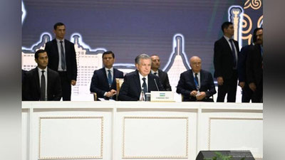 'Shavkat Mirziyoev Mustaqil Davlatlar Tashkiloti Davlat rahbarlari kengashining majlisida nutq so`zladi'ning rasmi