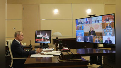 'Putin Rossiyada ommaviy emlashni boshlashga qaror berdi'ning rasmi