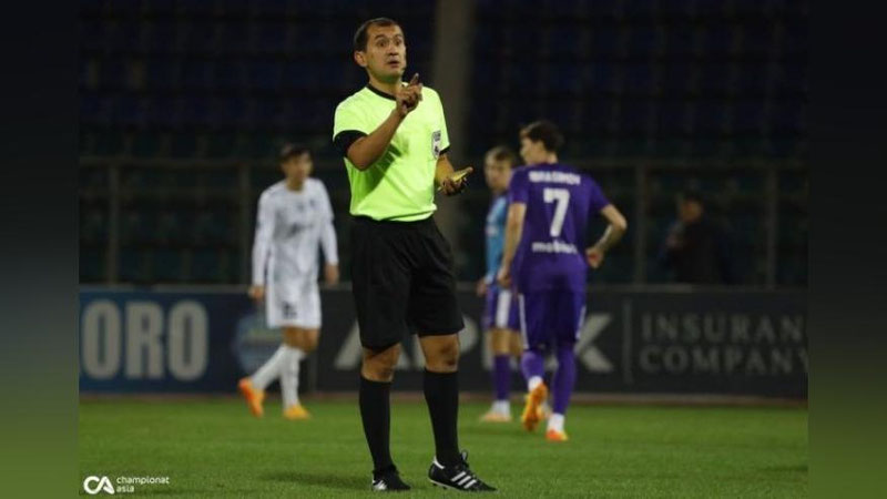 'Qasddan penalti belgilagan hakam umrbodga hakamlikdan chetlatildi'ning rasmi