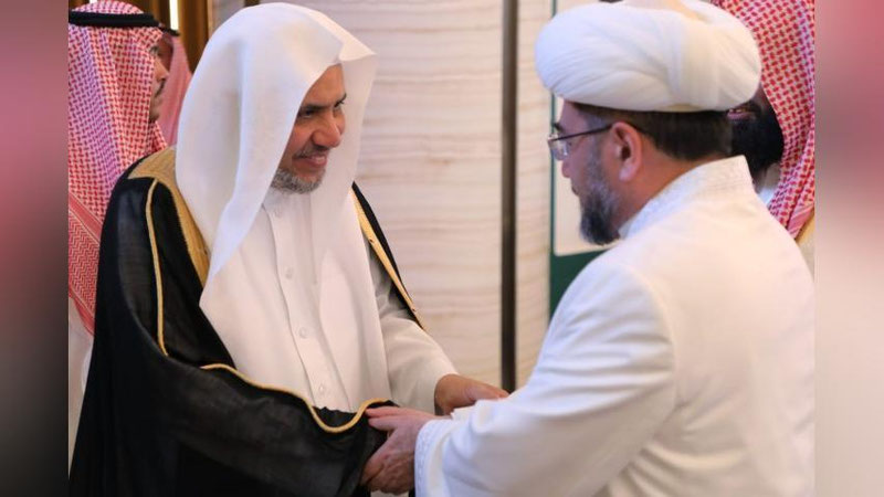 'Shayx Nuriddin hazratlari Islom olami uyushmasi Oliy kengashiga a`zo bo`ldi'ning rasmi