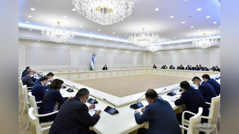 'Кичик шифохоналар ўз профилига мувофиқ бошқа турдаги касалларни даволашга қайтарилади — Президент'ning rasmi