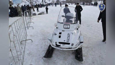 Изрображение 'Стали известны подробности наезда снегохода на парней в Чимгане'