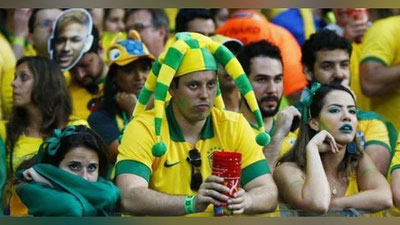 'Braziliyaliklar terma jamoa o`yinchilariga sabzavot va tuxumlar otishdi (Video)'ning rasmi