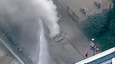 '​АҚШда буғ қувури портлаши оқибатида 5 киши жабрланди (Видео)'ning rasmi