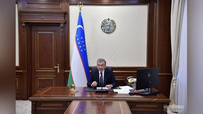 Изрображение 'Президент Узбекистана обсудил с главами Казахстана и Таджикистана ситуацию в регионе'