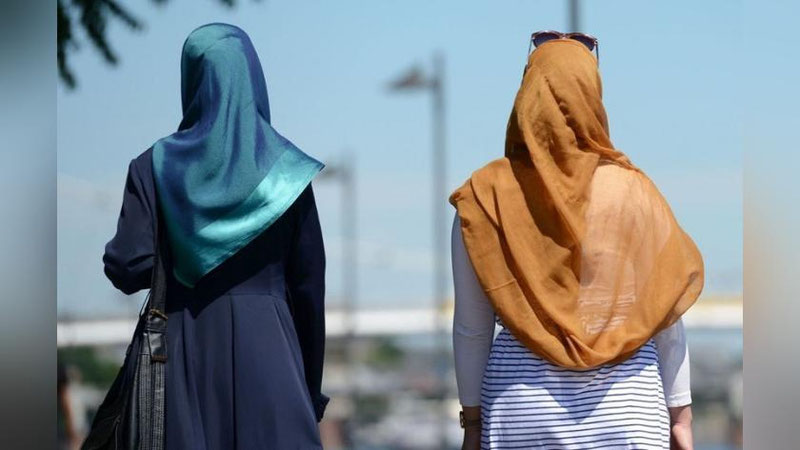 'Toshkent viloyatida hijob o`ragan va namozxon o`quvchilar ro`yxati tuzilayotgani tasdiqlandi'ning rasmi