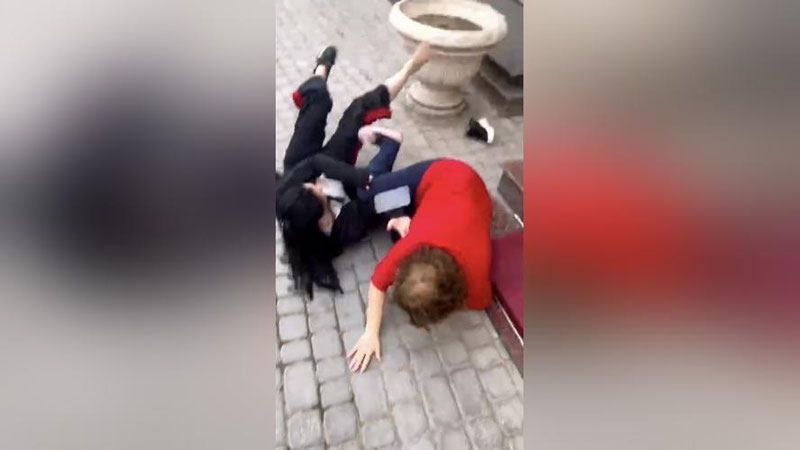 Изрображение 'В Ташкенте актриса Луиза Расулова и её мать получили травмы в результате конфликта'