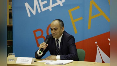 'Adliya vazirligi jurnalistlarga bosim o`tkazganlik uchun javobgarlik belgilamoqchi'ning rasmi