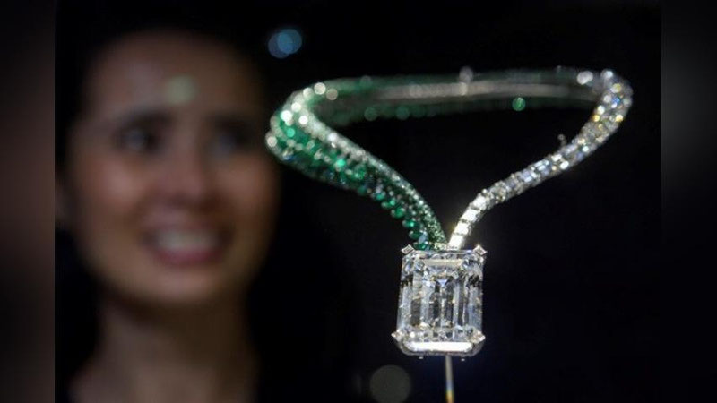 '​ShVEYSARIYaDA IKKITA NOYoB OLMOS 48 MLN  AQShDOLLARGA SOTILDI'ning rasmi