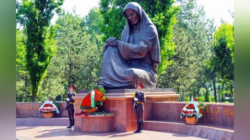 '9 май — Хотира ва қадрлаш куни: Аждодларимиз жасорати ва матонати — фидойилик, қаҳрамонлик намунасидир'ning rasmi