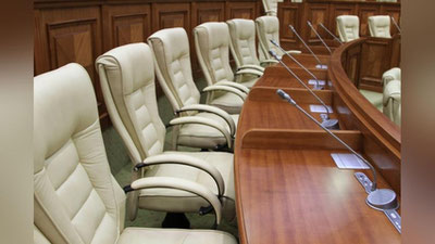 'Deputatlikka nomzodlarning to`liq ro`yxati bilan tanishing'ning rasmi