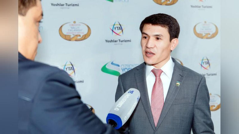'Халқ таълими вазирлиги собиқ депутат Қобул Дусовни судга берди'ning rasmi