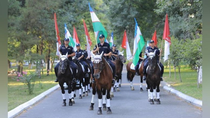 'Bugun Toshkentda otliq kavaleriya paradi o`tkaziladi'ning rasmi