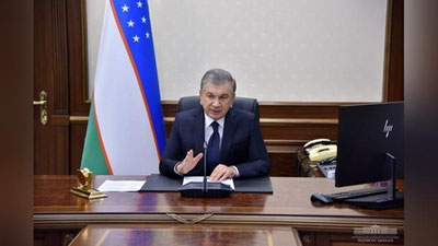 '"Pandemiya hammamizning ko`zimizni ochdi". Prezident samarasi yuqori bo`lgan dori vositalarini ishlab chiqarishni buyurdi'ning rasmi