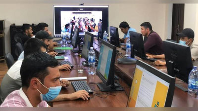 '“O`zbekneftgaz”: Gazli neft va gaz qazib chiqarish boshqarmasidagi bo`sh ish o`rinlariga yosh mutaxassislarni qabul qildi'ning rasmi
