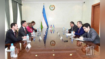 'АҚШ делегацияси Олий Мажлис Сенати фаолияти билан таништирилди'ning rasmi