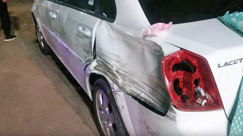 'Xorazmda Damas haydovchisi Xiva shahar IIB boshlig`ini urib yubordi'ning rasmi