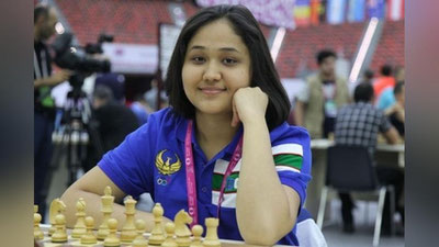 Изрображение 'ГУЛРУХБЕГИМ ТОХИРЖОНОВА ВЫИГРАЛА ЗВАНИЕ САМОЙ КРАСИВОЙ ШАХМАТИСТКИ'