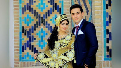 '​Gulchehra va Sharof Sharapovlarning xonadonida to`y'ning rasmi