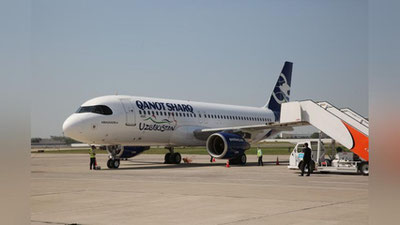 'O`zbekistondagi birinchi xususiy aviakompaniya o`zining ilk samolyotini olib keldi'ning rasmi