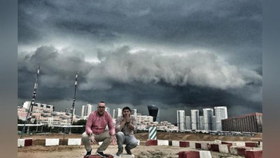 Изрображение 'ПЕРВЫЕ ФОТО СИЛЬНЕЙШЕГО ШТОРМА В МОСКВЕ УЖАСНУЛИ СОЦСЕТИ'