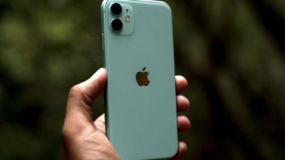 'Rossiyada prezident apparati amaldorlariga iPhone’dan foydalanish taqiqlanadi'ning rasmi