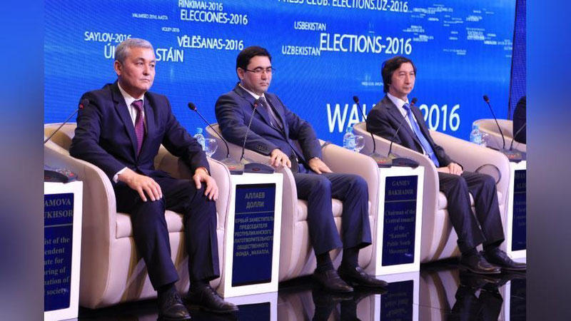 Изрображение 'СЕДЬМАЯ СЕССИЯ ПРЕСС-КЛУБА: "ГРАЖДАНСКОЕ ОБЩЕСТВО И ВЫБОРЫ"'