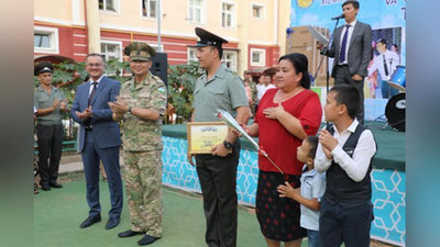 '“Olmos” mahallasida “Namunali harbiy oila” tanlovining g`oliblari aniqlandi'ning rasmi