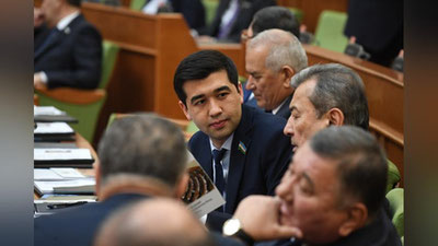 'Oliy Majlis Senatining birinchi majlisi o`z ishini boshladi'ning rasmi