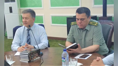 '​Yozuvchi Komil Sindorov bilan ijodiy uchrashuv bo`lib o`tdi'ning rasmi