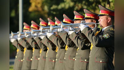 'Shavkat Mirziyoev huquq, mudofaa va FVV xodimlarini mukofotladi'ning rasmi