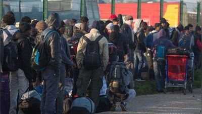 'Сербияда ишлаётган ўзбекистонлик мигрантлар ҳақида BBC лавҳа қилди. Ташқи меҳнат миграцияси агентлиги тушунтириш берди'ning rasmi