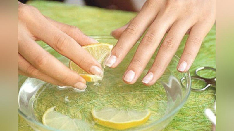 'Тирноқларингиз синувчан ва мўртми? 'ning rasmi