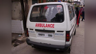 'Hindistonda 100 kishi alkogol ichimligidan vafot etdi 'ning rasmi