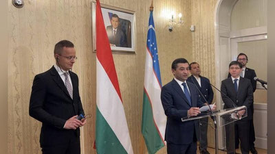 'Vengriyada O`zbekiston Elchixonasi ochildi'ning rasmi