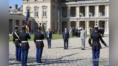 Изрображение 'В ПАРИЖЕ ПРОШЛА ОФИЦИАЛЬНАЯ ВСТРЕЧА ПРЕЗИДЕНТА УЗБЕКИСТАНА (ФОТО)'