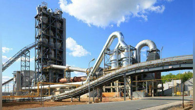 '​Shavkat Mirziyoev Sherobod tumanida barpo etilayotgan sement zavodi loyihasi bilan tanishdi'ning rasmi