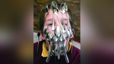 'Magnit bolakay'ning rasmi