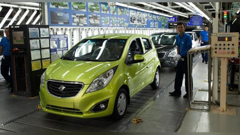 'O`zbekiston ichki bozorda engil avtomashina narxlarini oshirmaydi 'ning rasmi