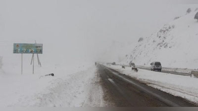 'FVV "Qamchiq" dovonida qor yog`ib, yo`llar muzlashi haqida ogohlantirdi'ning rasmi