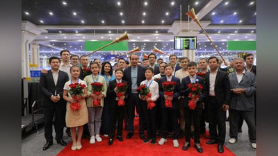 'Ozodbek Nazarbekov Italiya va Ozarbayjondagi xalqaro tanlovlar g`oliblarini taqdirladi'ning rasmi