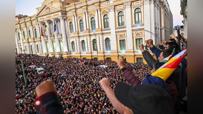 'Boliviyada davlat to`ntarishi amalga oshirildi'ning rasmi