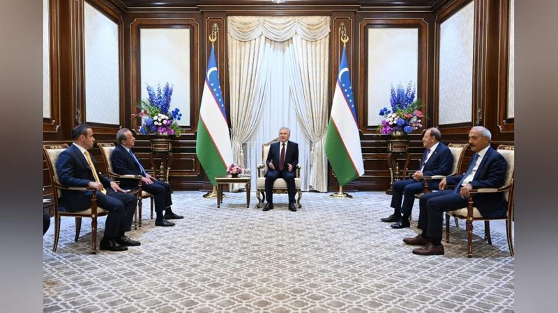 'O`zbekiston-Turkiya Ishbilarmonlar kengashi yig`ilishining yakunlari mamnuniyat bilan qayd etildi'ning rasmi