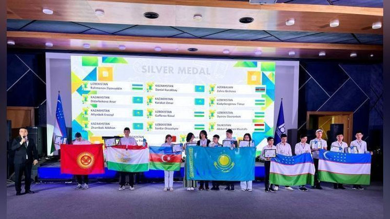 'Al Xorazmiy xalqaro olimpiadasida O`zbekiston jamoasi 3 ta oltin, 6 ta kumush, 13 ta bronza medalini qo`lga kiritdi'ning rasmi