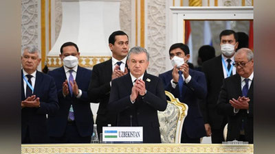 'Shavkat Mirziyoev ShHT Davlat rahbarlari kengashining yubiley majlisida ishtirok etdi (foto)'ning rasmi