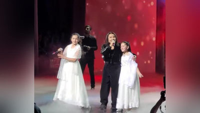 'Юлдуз Усмонова "Муҳаббат" таронасини маҳорат билан ижро қилган наманганлик ўқувчи қизлар билан учрашди (видео)'ning rasmi