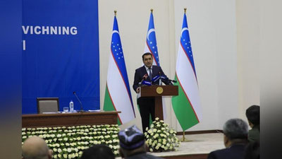 'Xayrullo Bozorov o`qituvchilar uchun qo`shimcha ustama to`lamoqchi'ning rasmi
