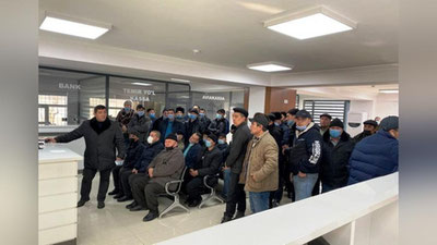 '"KAMAZ" zavodida ishlash istagida bo`lgan fuqarolar o`rtasida tanlovlar o`tkazildi'ning rasmi