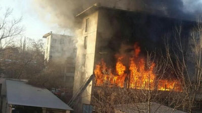 '"Июль ойининг биринчи ўн беш кунлигида ёнғинлар билан боғлиқ вазият фаоллашган" — ФВВ (видео)'ning rasmi